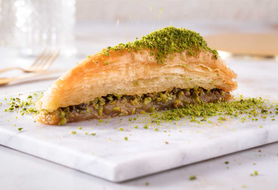 Fresh Carrot Slice Baklava with Pistachio - TurkishTaste.com