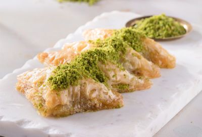 Fresh Pistachio Sobiyet Baklava