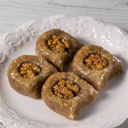 Padisah Baklava with Walnut - TurkishTaste.com