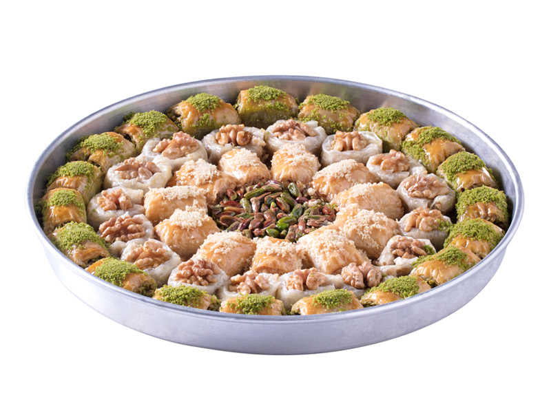 Special Tray Mix Fresh Baklava with Pistachio & Walnuts - TurkishTaste.com