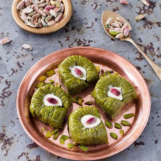 Sultan Pistachio Baklava - TurkishTaste.com