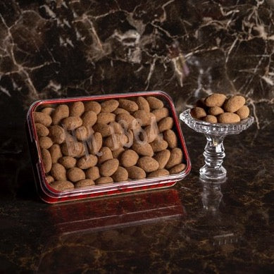 Cinnamon Almond Dragee Metal Box