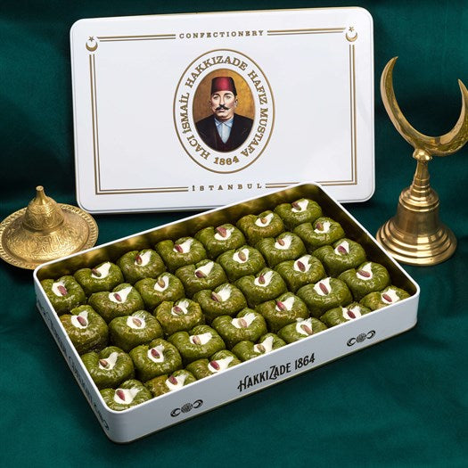 Sultan Pistachio in Metal Gift Box - TurkishTaste.com